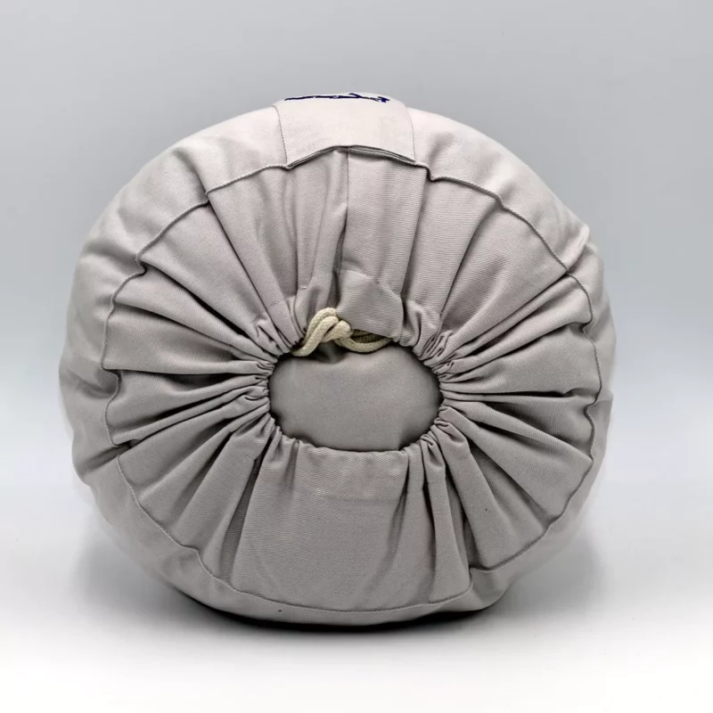 baghi-sotto-cuscino-meditazione-rotondo-bio-grigio-chiaro-sotto