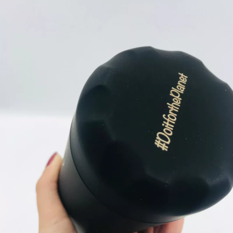 dettaglio-caseproof-thermos-acciaio-inossidabile-nero-opaco